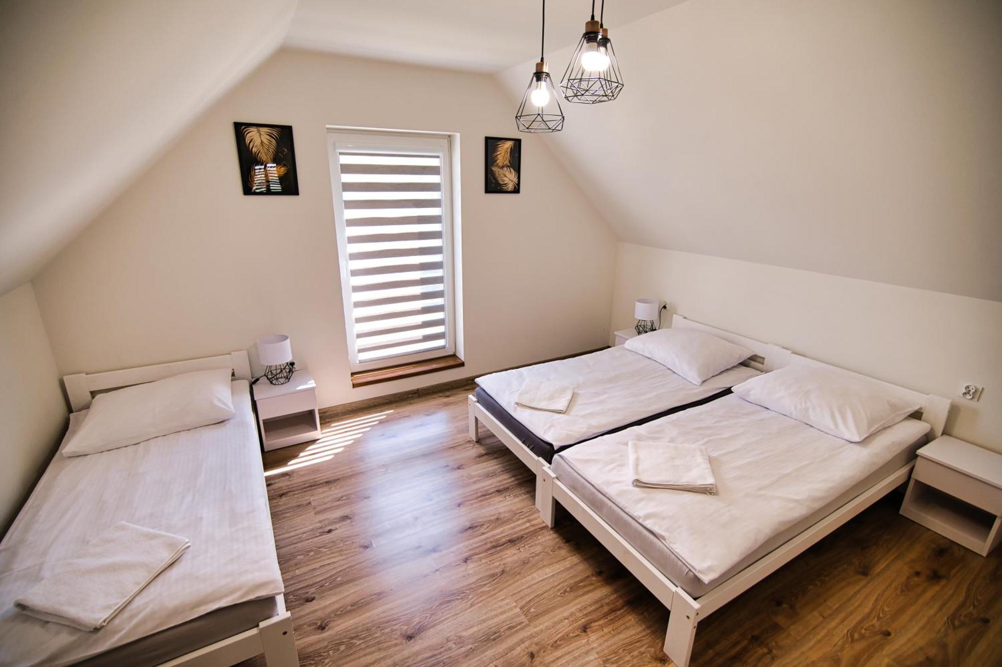 House Of Energy - Zator Przeciszow Apartment Luaran gambar