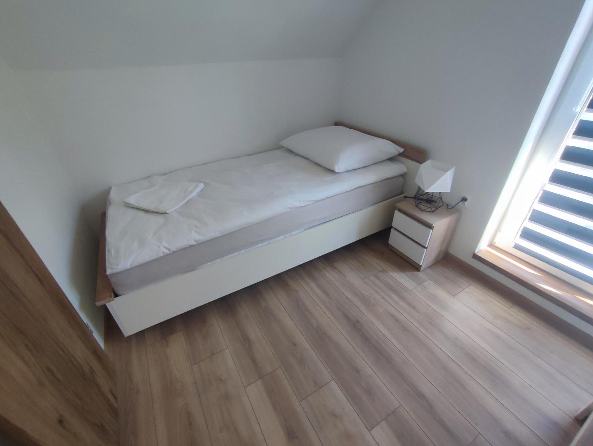 House Of Energy - Zator Przeciszow Apartment Luaran gambar